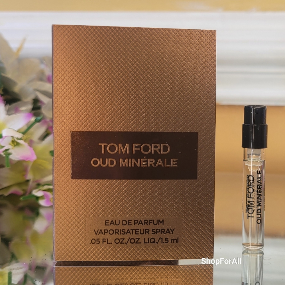TOM FORD